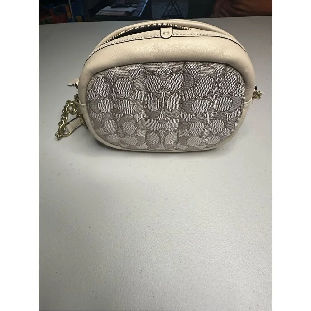 Coach Signature Chain Leather Jacquard Quilt Print Crossbody Bag Stone Ivory